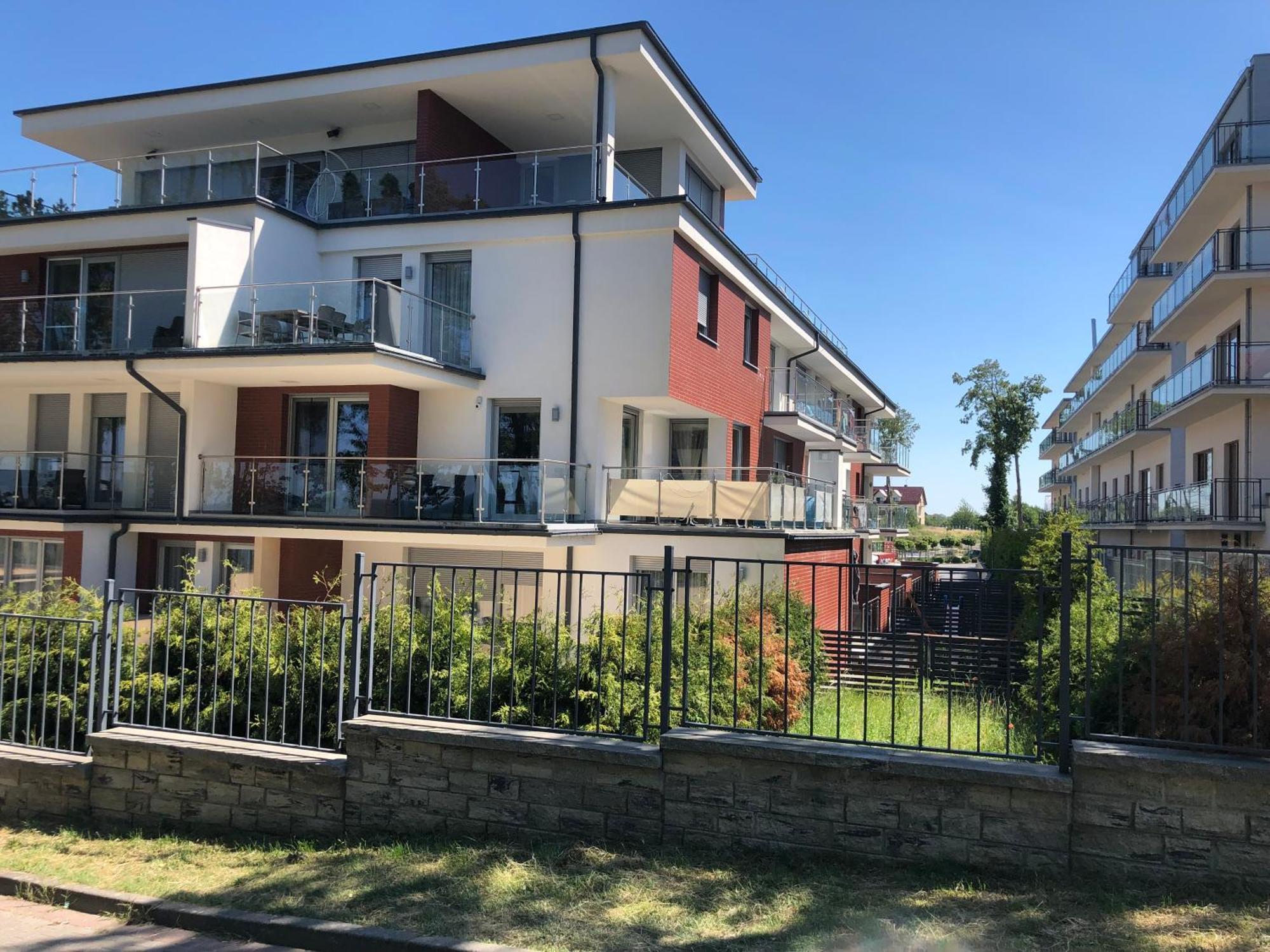 Apartament Przy Plazy Rewal - 1St Line Apartment Exteriör bild